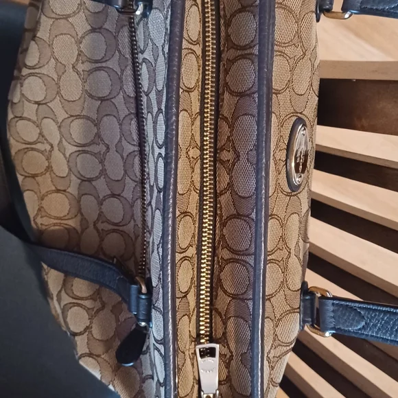 Coach Signature Brown Tote Bag - Picture 6 of 13